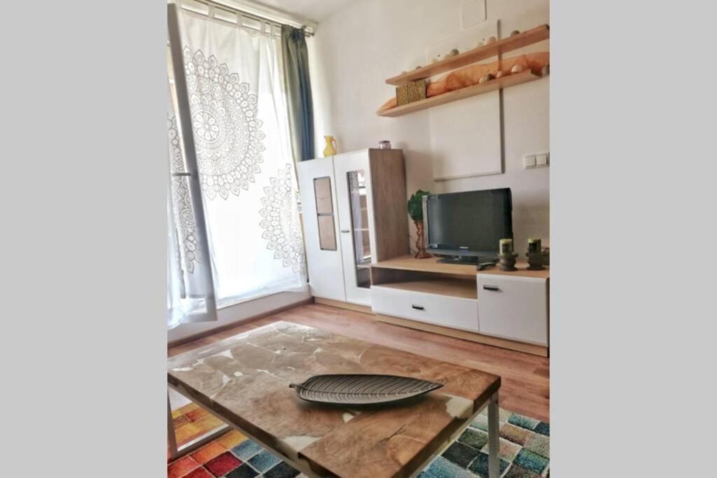 טימישוארה Evening Star Apartment מראה חיצוני תמונה