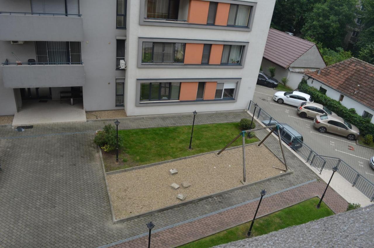 טימישוארה Evening Star Apartment מראה חיצוני תמונה