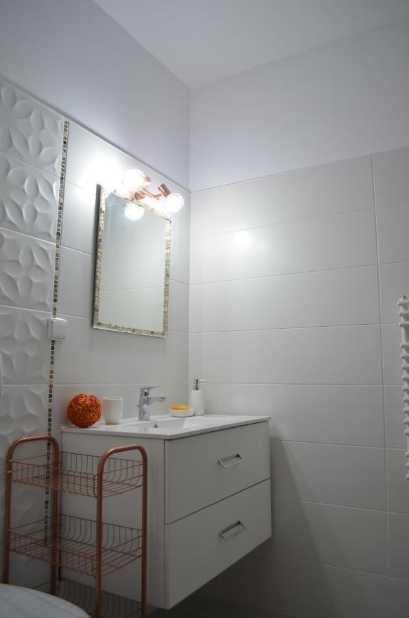 טימישוארה Evening Star Apartment מראה חיצוני תמונה